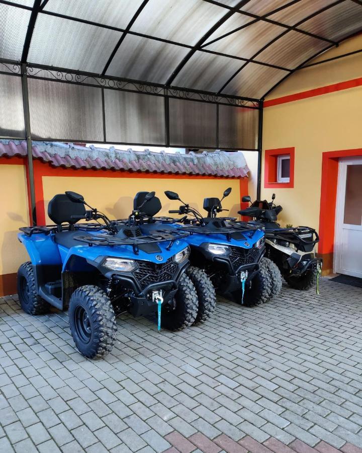 Casa Cosmin Cincu Hotel Bagian luar foto