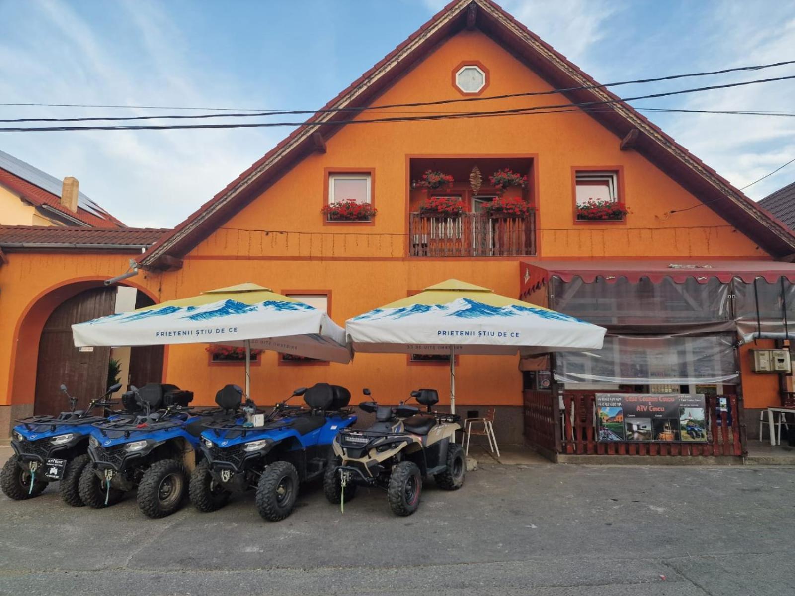 Casa Cosmin Cincu Hotel Bagian luar foto